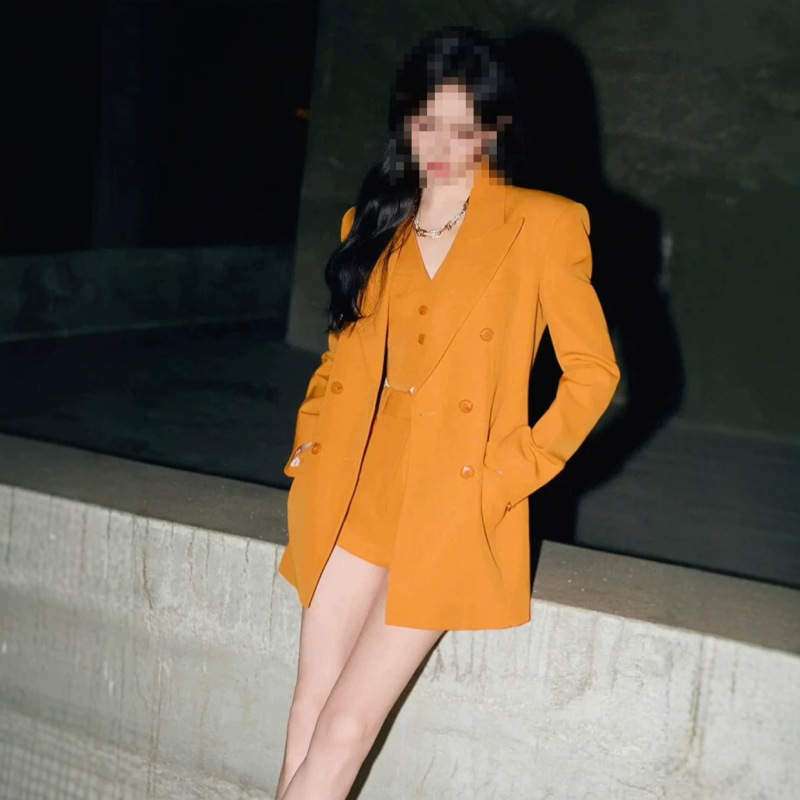 Celebrity-Inspired New Korean-Style Women's Blazer, Spring and Autumn Fashion, Elegant Double-Breasted Slim-Fit Blazer Jacket