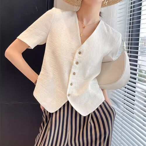 Ladies' 2025 Summer Thin Short Coat with Small Floral Design, Short Sleeve, Small Size, Fitted Collar, Casual Short Top