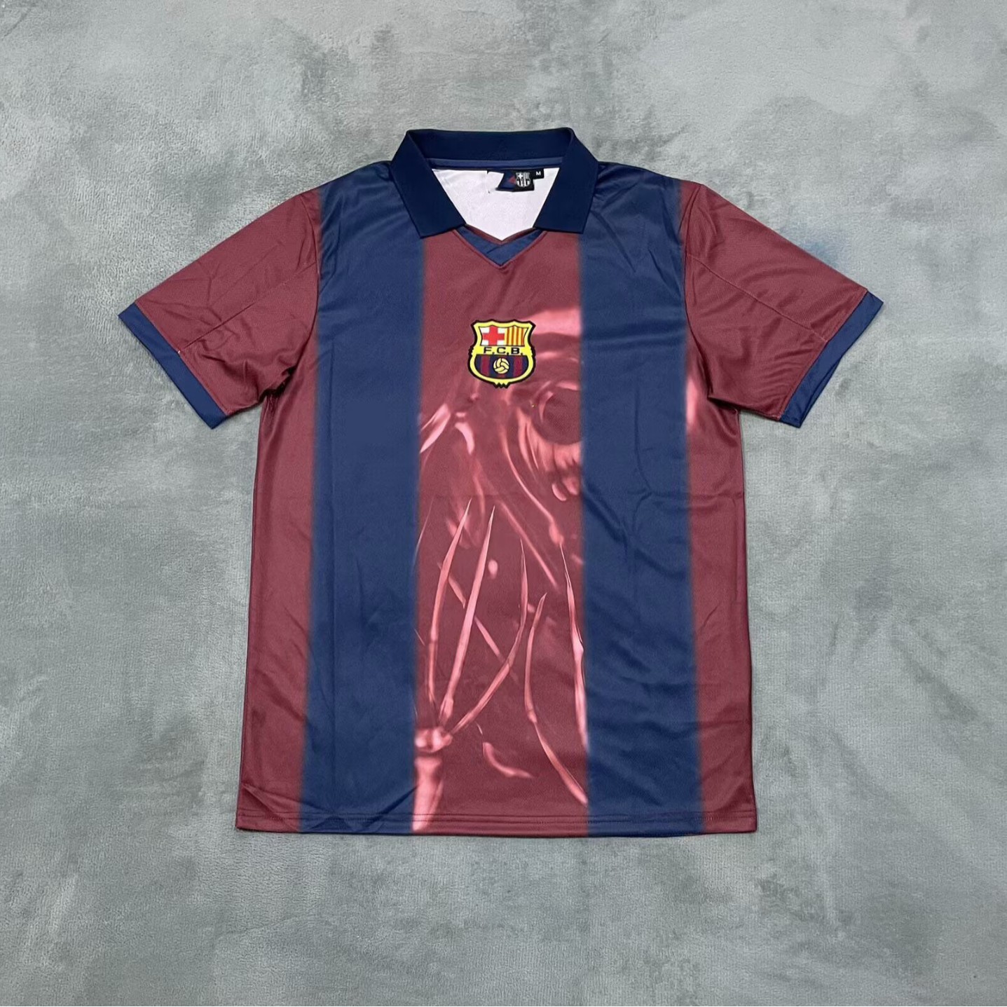 25-26 Fabricante especial de ropa de fútbol venta directa de una camiseta de malla camiseta de mangas cortas ropa de fútbol deportiva