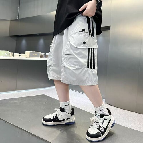 Children's casual work shorts quick-drying 2026 summer new boys 'pants medium big children's medium pants seven cents summer thin