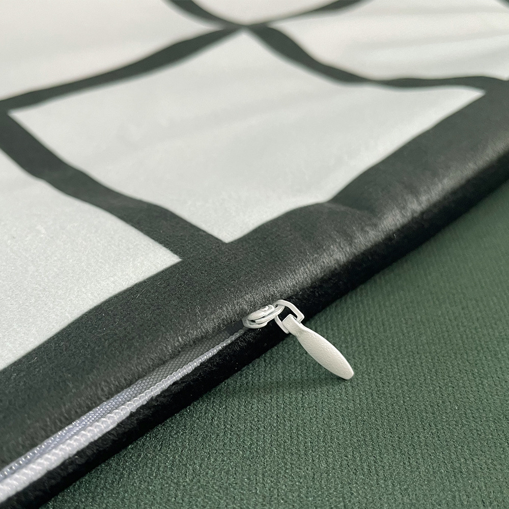 Ventas directas de la fábrica transferencia térmica impresión felpa corta funda de almohada sentir moda almohada sin almohada en blanco material al por mayor