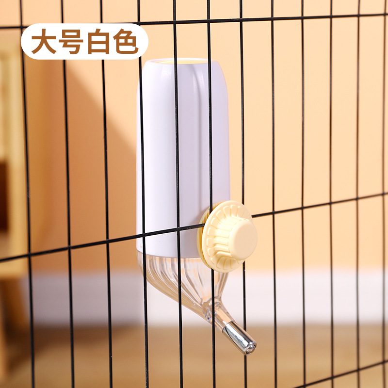 Q linda fuente de bebida para mascotas colgando alimentador automático de agua anti-Splash boca no húmeda Bola de agua para mascotas taza ventas directas de la fábrica