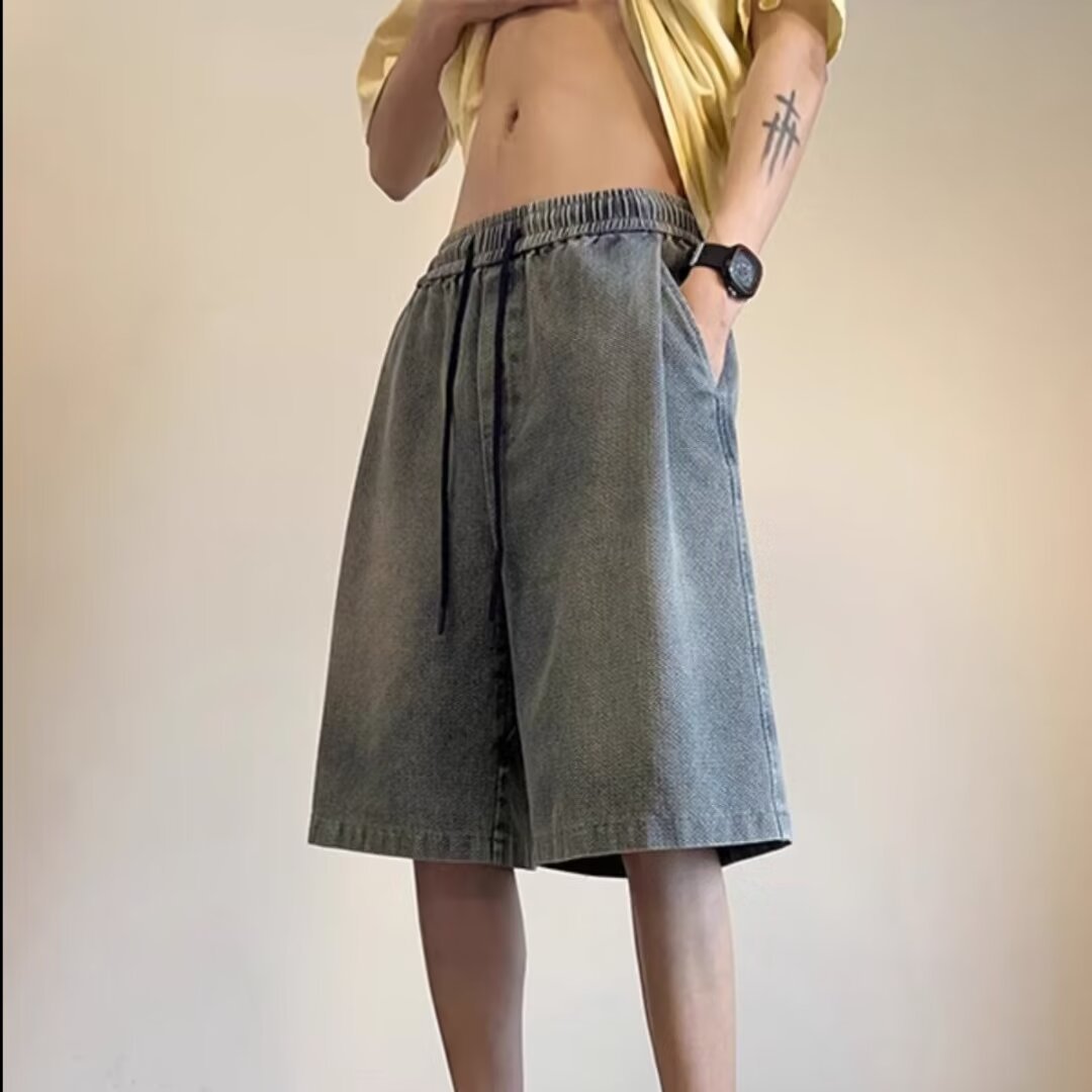 Moda japonesa cityboy pantalones cortos de mezclilla azul de cinco puntos pantalones sueltos rectos de moda de verano para hombres