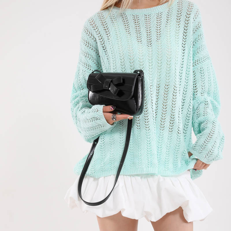 Bolso pequeño de alta calidad 2025 verano nuevo bolso femenino diseño de nicho bolso de hombro lindo lazo bolso de mensajero