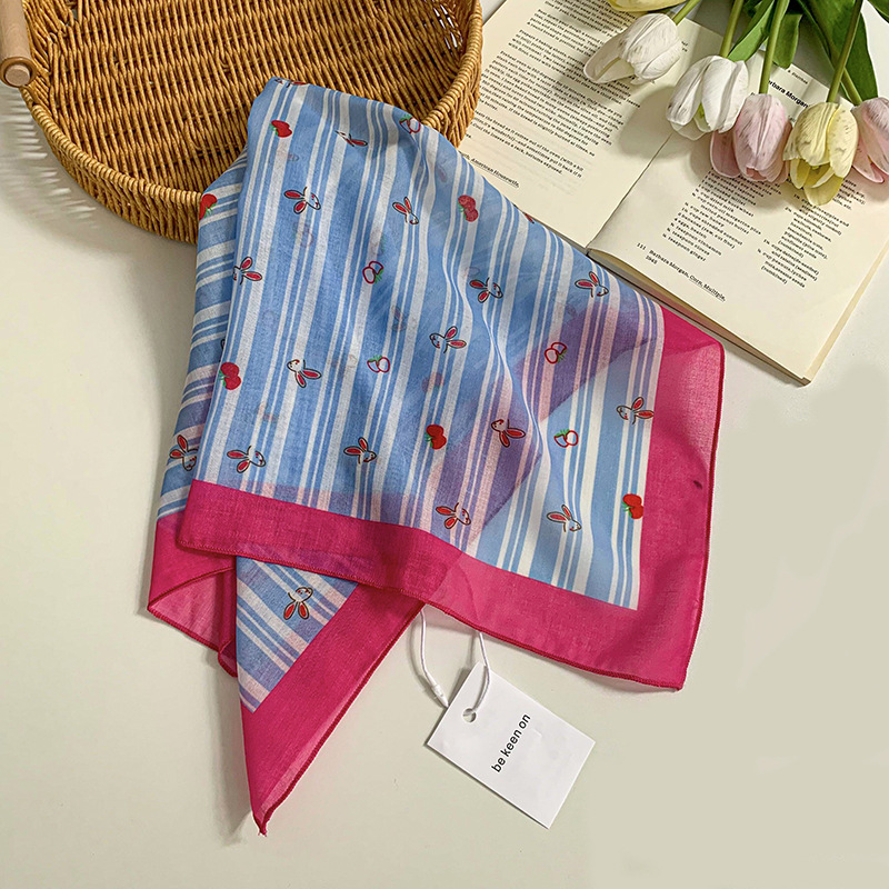 Pañuelo floral, estilo pastoral femenino de verano, nuevo estilo, bufanda fresca, bufanda de seda, bufanda cuadrada pequeña, bufanda de cuello de sentido avanzado