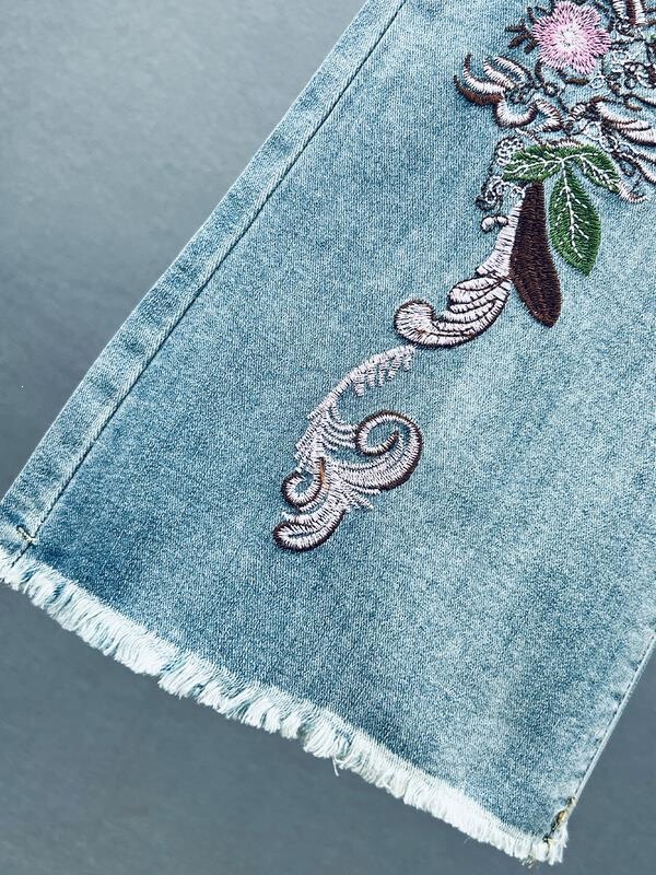 Women's Jeans 2026 New High-End Summer Stretch High-Waisted Slim-Fit Ethnic Style Embroidered Flared Pants Women's Jeans 2026 New High-End Summer Stretch High-Waisted Slim-Fit Ethnic Style Embroidered Flared Pants