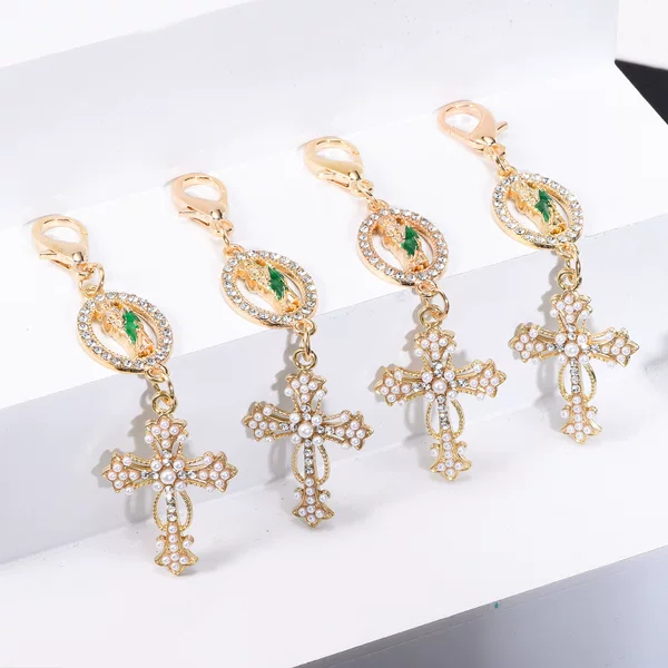 Cross-Border Alloy Religious Pearl Cross Keychain Can Decorate Bag Keychain Jewelry Pendant