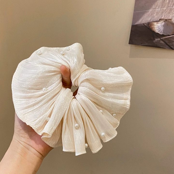 67#Beige flowing yarn pleated beads about 20cm