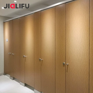 厂家直销防水防潮耐用木纹抗倍特板酒店商场餐厅厕所卫生间隔断