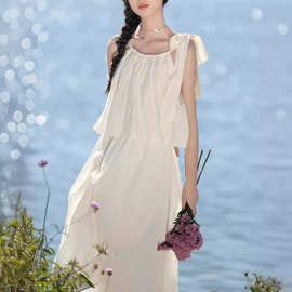 《晨曦之光》温柔风法式吊带裙春季新款设计感气质连衣裙女白月光