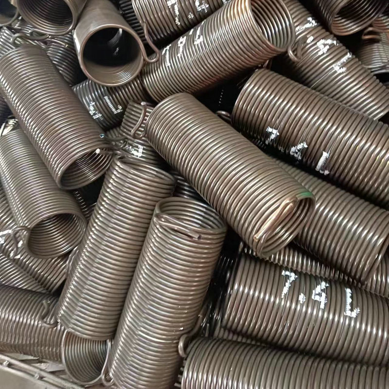 出口门弹簧源头厂家 门用镀锌大扭簧 镀锌大弹簧 卷帘门弹簧