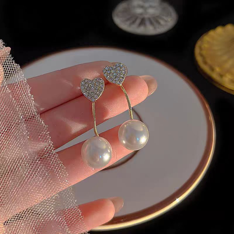 Xiaoxiangfeng Pendientes de perlas de dos prendas Pendientes de alta calidad de temperamento de moda Pendientes de amor Pendientes de borla Accesorios