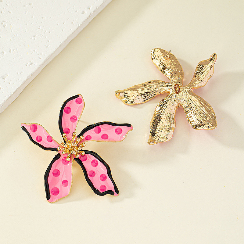 1 Pair Pastoral Flower Enamel Alloy Ear Studs display picture 3