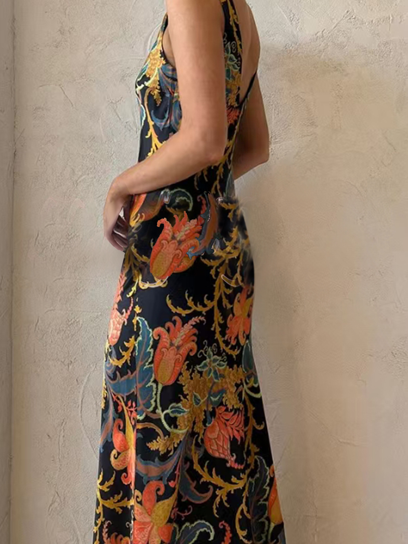 Positioning Printing Backless Sleeveless Swing Maxi Dress