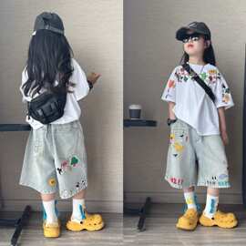 女童夏季套装新款牛仔卡通中大童短袖洋气两件套儿童2026酷辣中裤