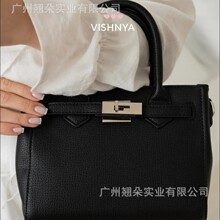 �羳�߼��|������С����Ů2026�¿��i�ەr�аٴ�μ�б��P�����