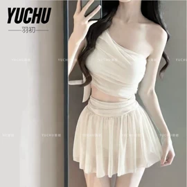 比基尼;连体泳衣;三件套泳装