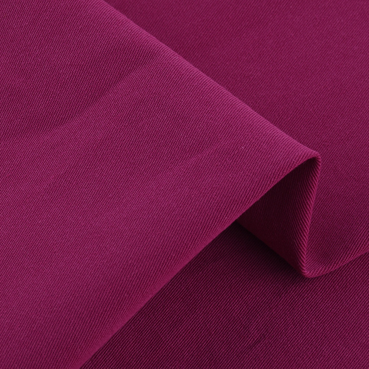 Proveedores de China al por mayor de alta densidad teñido textil tejido lavado en agua tela de algodón twill embalaje de rollo