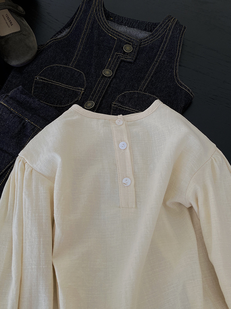 Camicia alla moda con gonna a pieghe in denim con tasche a girocollo e gonna a pieghe in denim autunno 2023 per bambini del nuovo autunno 2023_voghion.com