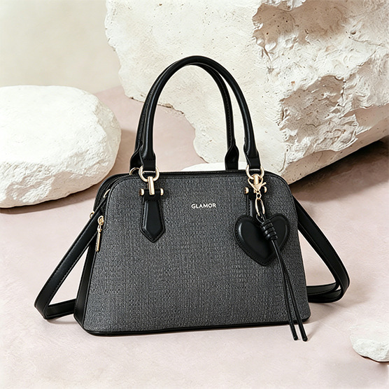 Gentle Style Patchwork Tweed Shell Handbag for Women Dainty, Comes with a Heart-Shaped Woven Pendant, Eye-Catching and Attractive
