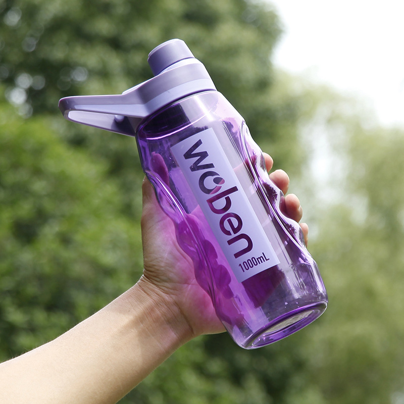 Botella de agua deportiva de verano para estudiantes, de Tritan (grado alimenticio), gran capacidad, personalizable, venta al por mayor.