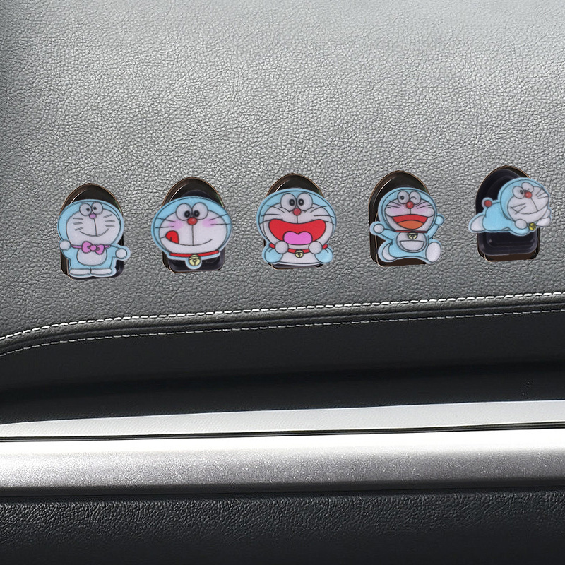 [Diversión infantil] Cute Doraemon dibujos animados adornos de coche sacudiendo la cabeza accesorios de coche Doraemon Dingdong Blue Fat