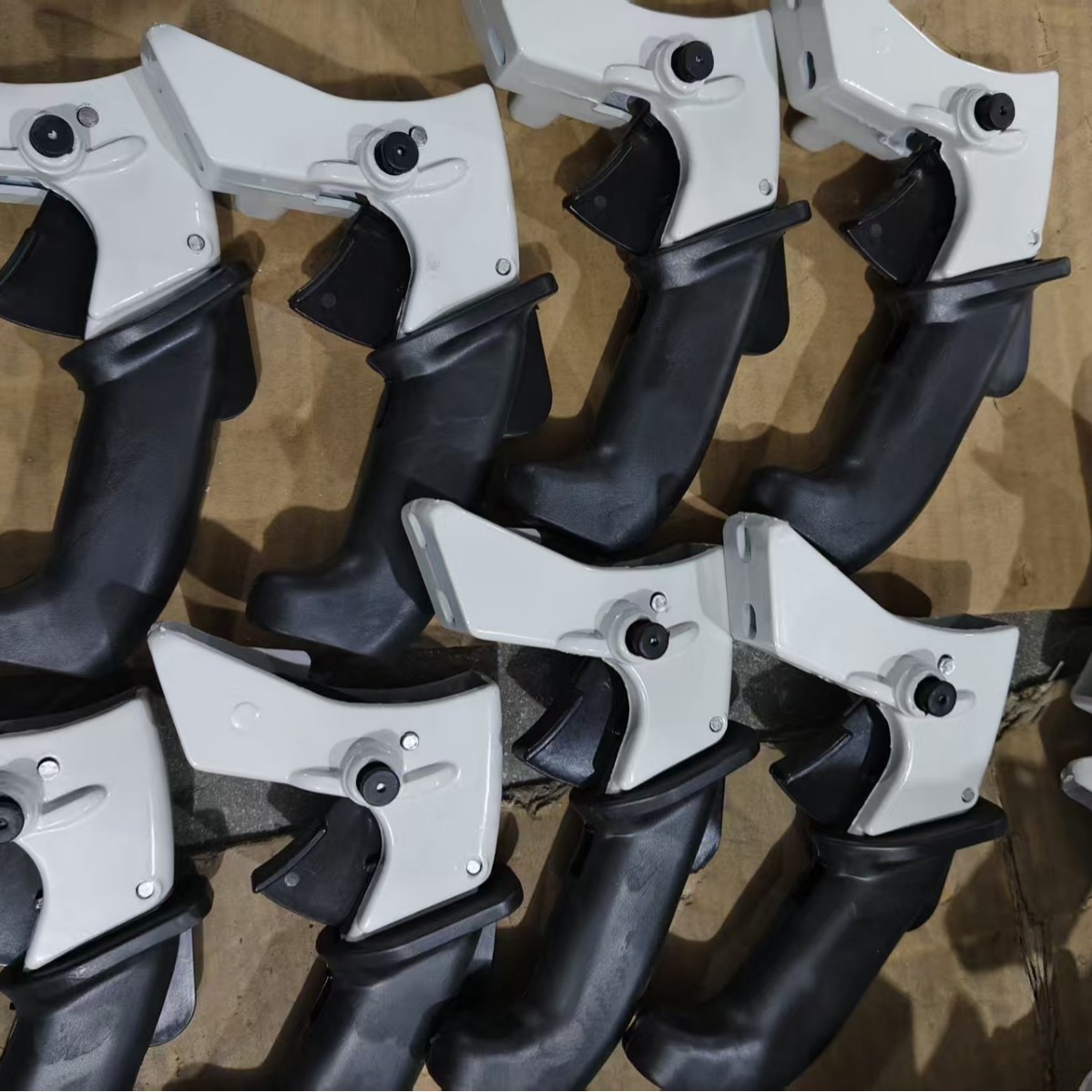 油锯后手把  后手把总成  070油锯后手把   070油锯手把  油锯手