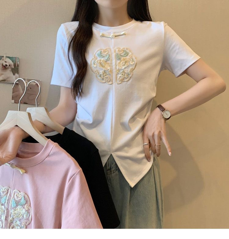 2024 Summer Embroidered Split Short Sleeve Design T-shirt New Chinese style High end Bottom Top_voghion.com