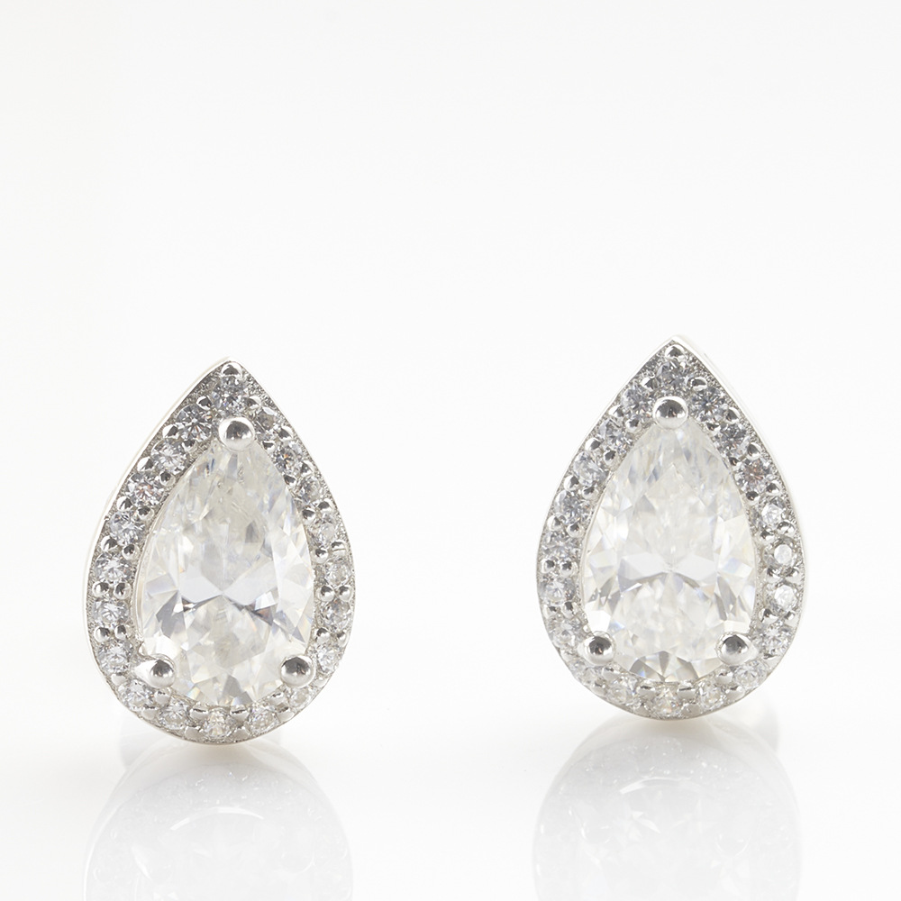 1 quilates X2 pendientes de piedra de moissanita blanca en forma de pera plata esterlina transfronteriza europea y americana dos pequeños pendientes de piedra de moissanita TK