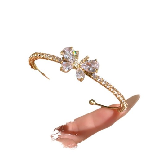 Light luxury zircon letter flower bracelet fashionable high-end temperament bracelet commuting niche exquisite versatile hand accessories for women