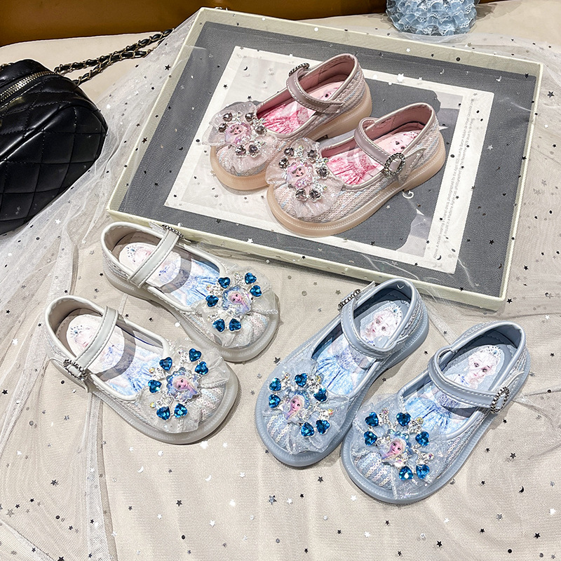 Summer children's fuchsia fashionable shoes