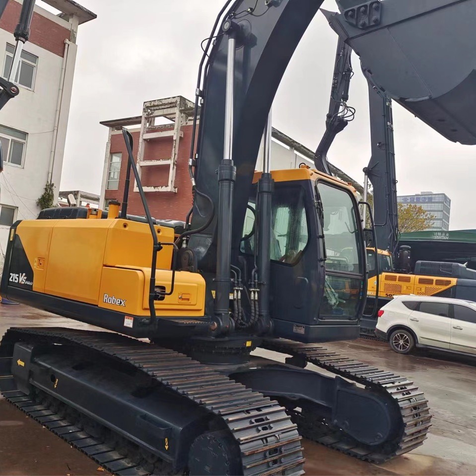 Ventas mensuales de 200 conjuntos de segunda mano Hyundai 215 Hyundai 225 Hyundai 275 Excavadora línea de exportación exclusiva