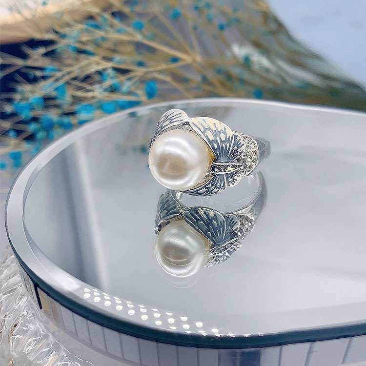 1 Piece Fashion Butterfly Alloy Inlay Rhinestones Pearl Womenu0027S Rings