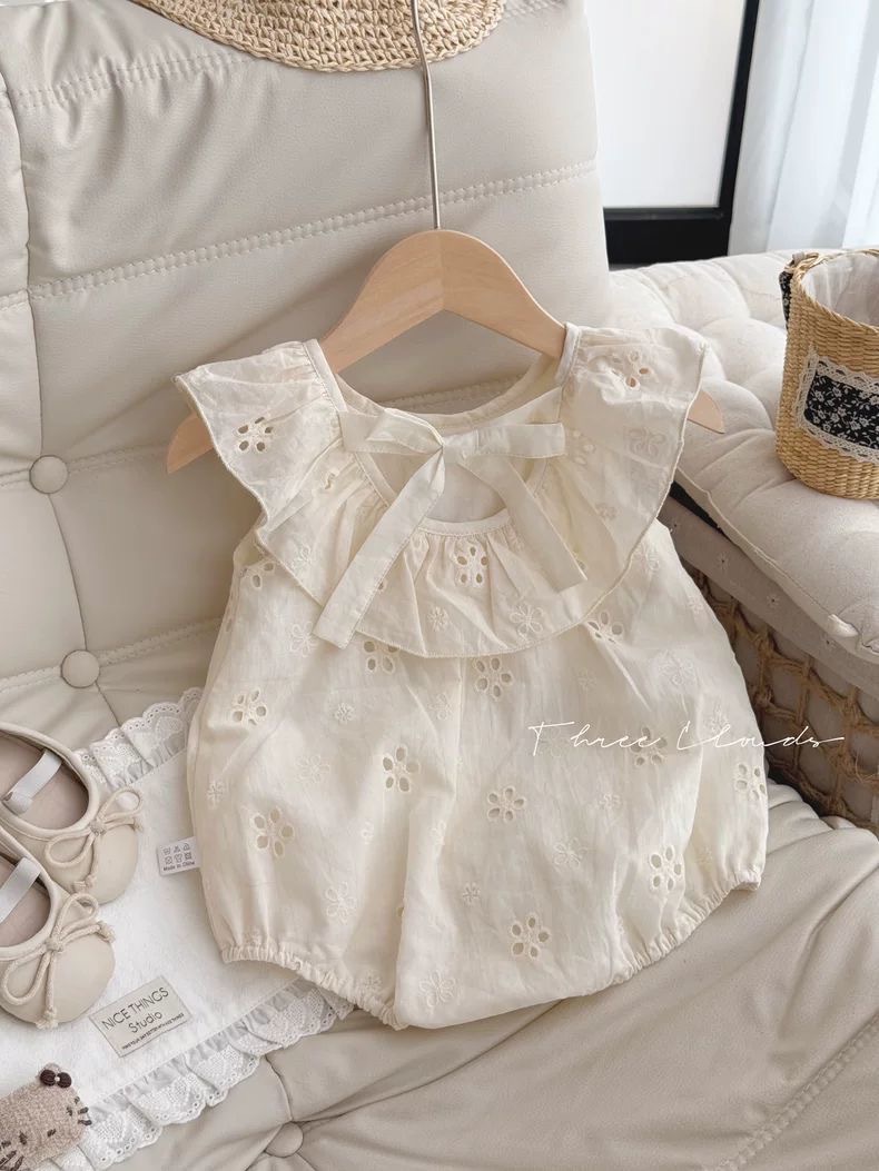 Bebé bebé verano princesa mamelucos ropa de luna llena bebé flor hueca súper lindo estilo delgado fuera de pedo