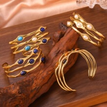 �¿������CŮ�߼���Ȼ����ʯ�֭h�羳���u����ɫ�18K�����Ʒ