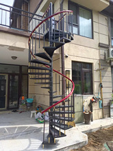 室外旋转楼梯中柱户外消防铁艺楼梯整体家用室内阳台防滑板