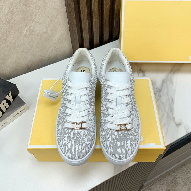 Women's Shoes for Export, High-Quality Clearance Casual Sports Sneakers, Genuine Leather Versatile Travel Shoes for Students, Bargain Finds