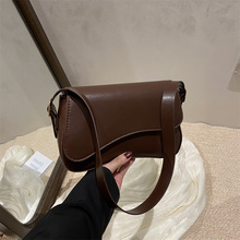 ���w����������e�|���OӋ2025�¿�s��ɫб��Ҹ�μ�С��Ů��