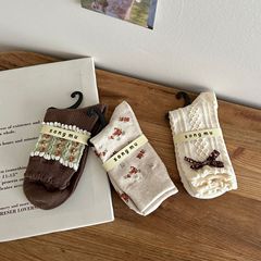 Green Field Forest Series Pile Socks~ Autumn/Winter Female Ins Retro Wind Medium Calf Socks with 3D Relief, Niche Japanese Style Socks