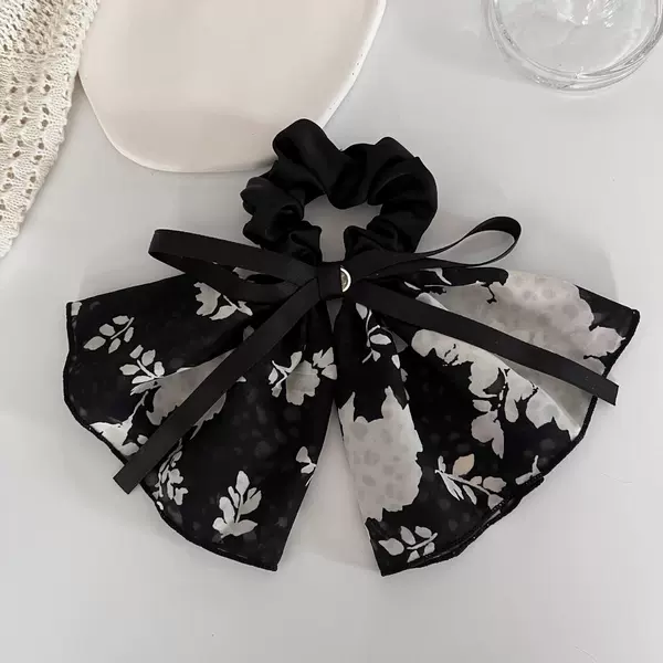 Black Bow's Black Intestinal Circle