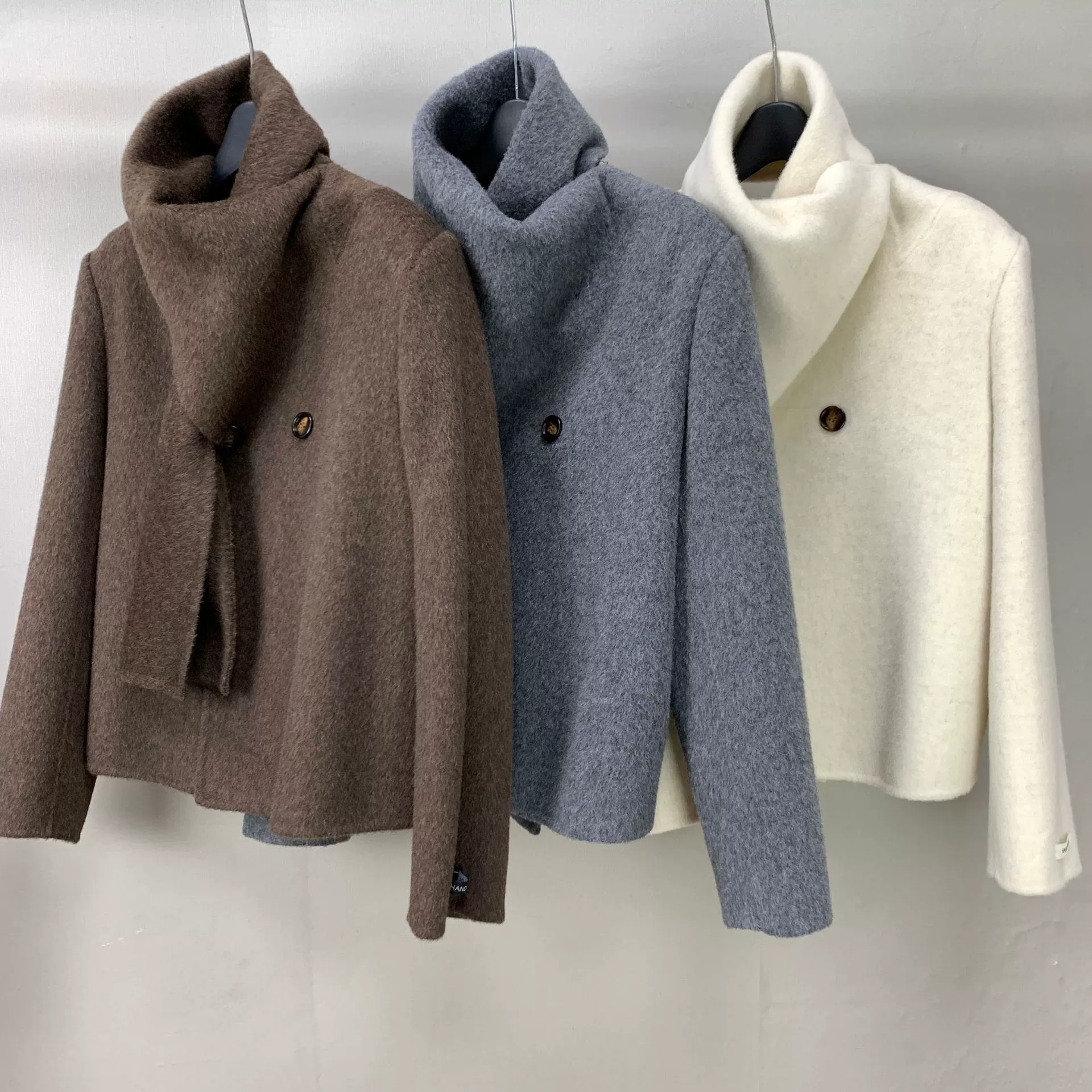 Короткое двустороннее шерстяное пальто для женщин невысокого роста, дизайн в стиле знаменитостей, быстрая доставка.