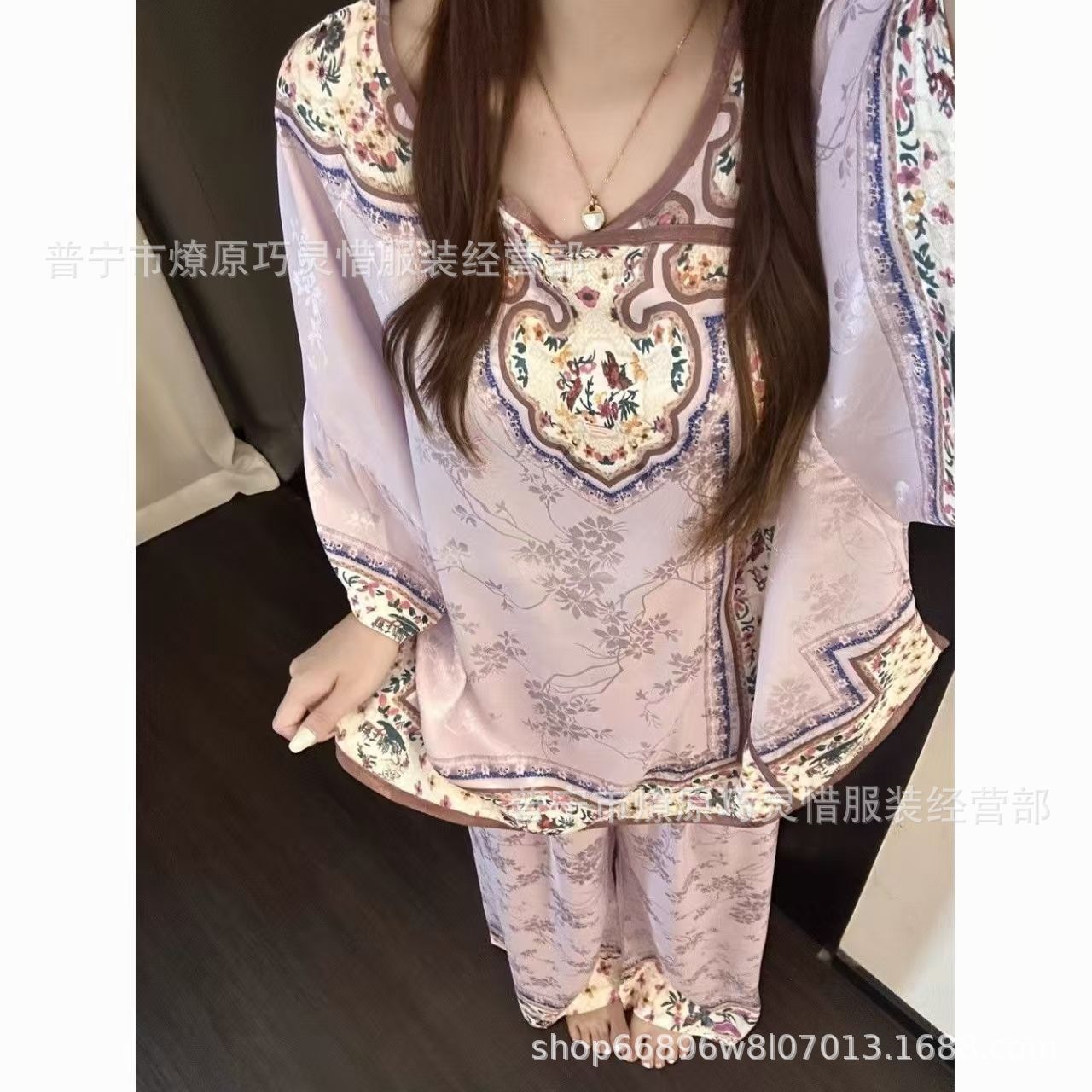 Pijama de verano nuevo hielo pantalones cortos de mangas cortas de dibujos animados KT gato coreano dormitorio de estudiantes ropa delgada set