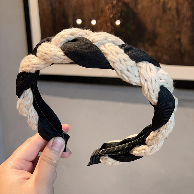 韓国の美ラードの金のカチューシャの女性の秋冬の高級感の洋気のファッションの高い頭のトップのカチューシャの外出のカチューシャの髪飾り|undefined