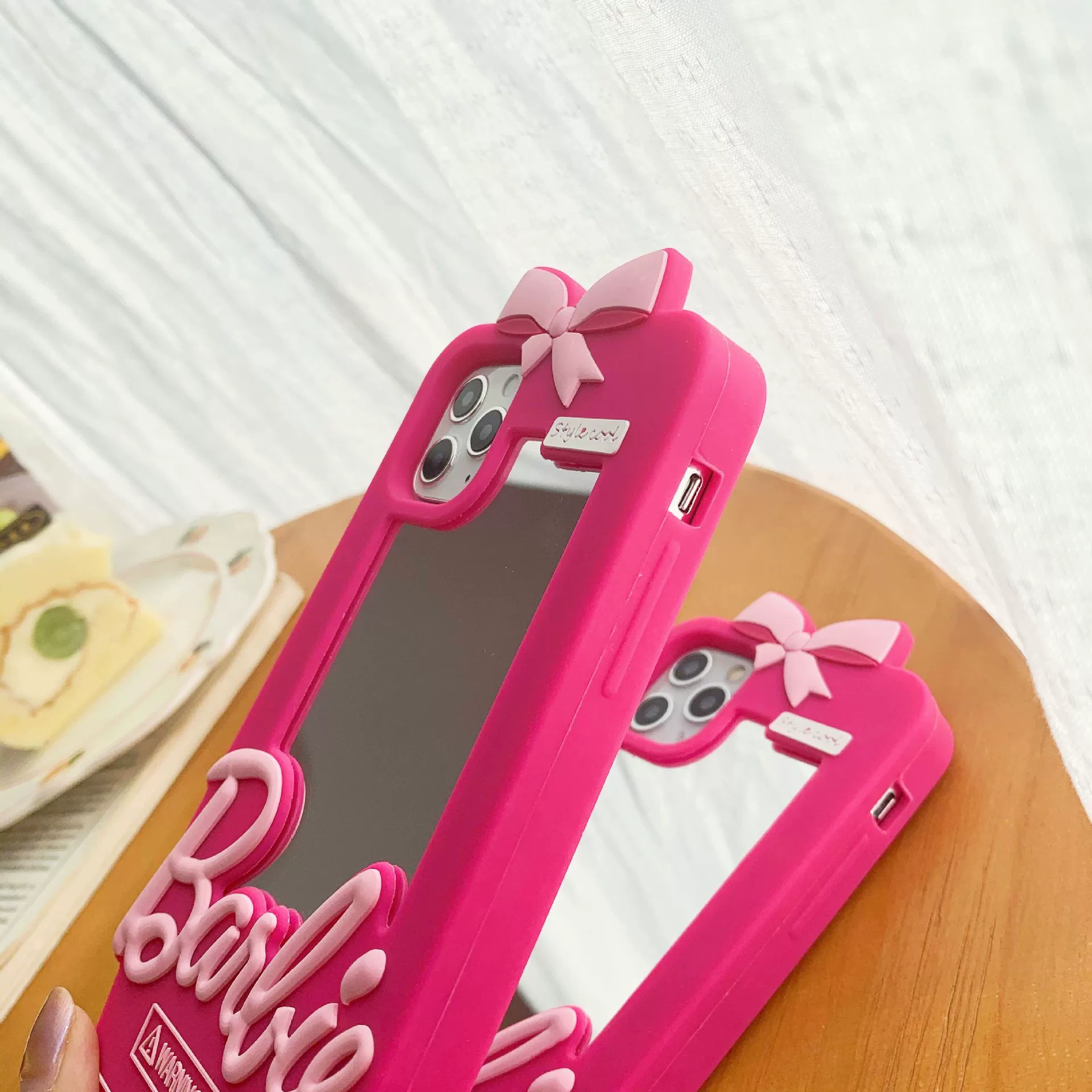 Чехол для телефона (Apple iPhone 17 Pro) Barbie Mirror, защита от падения, зеркало с тыльной стороны