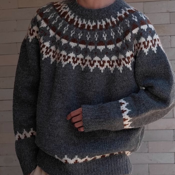 Autumn and Winter thickened thick needle round neck pullover couple sweater handmade jacquard Nordic style sweater sweater for men and women