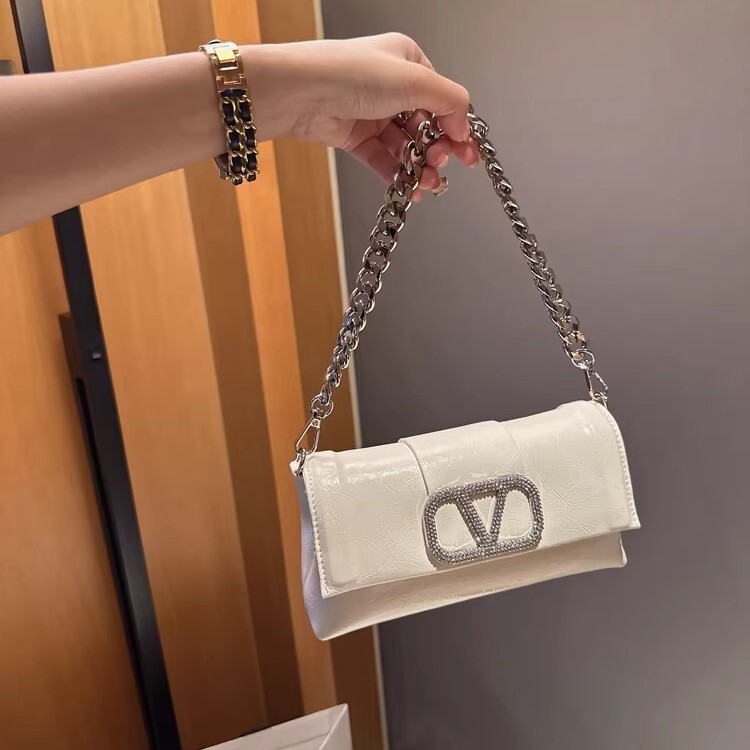 Cross-Border Genuine Leather Bags for Women 2026 New Niche Chain Bag Fashion Versatile Shoulder Bag Crossbody Bag Underarm Bag for Women