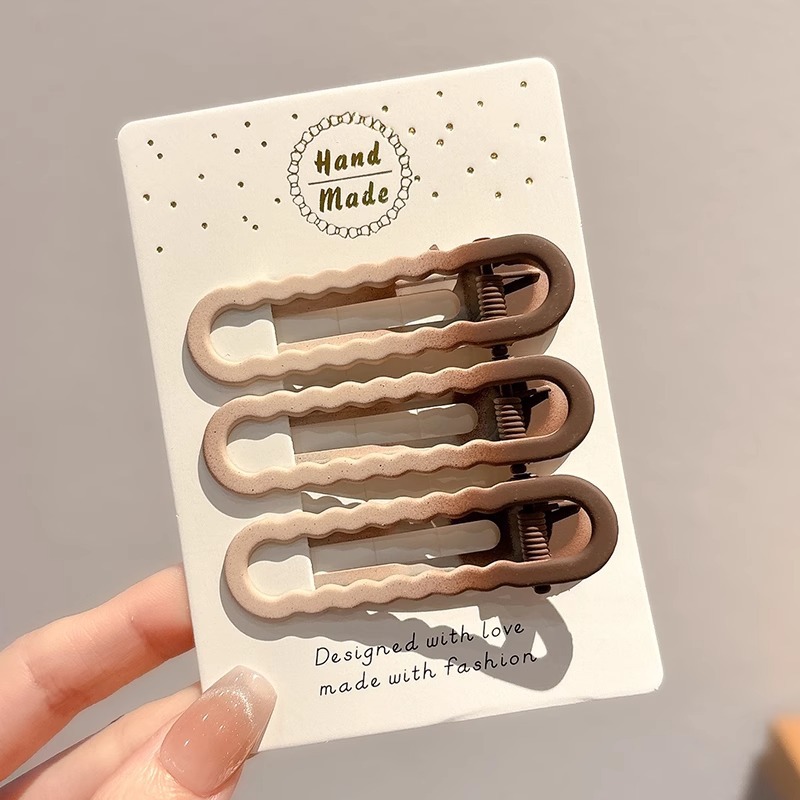 Gradiente curry broche broche de hueso de pescado gota de agua estrella de cinco puntas estilo broche broche simple de alto nivel broche de cabeza