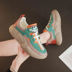 New women's shoes, spring and autumn thick-soled sports shoes, leather stitching, low-cut student trendy shoes, lace-up, fashionable and lightweight women's shoes
