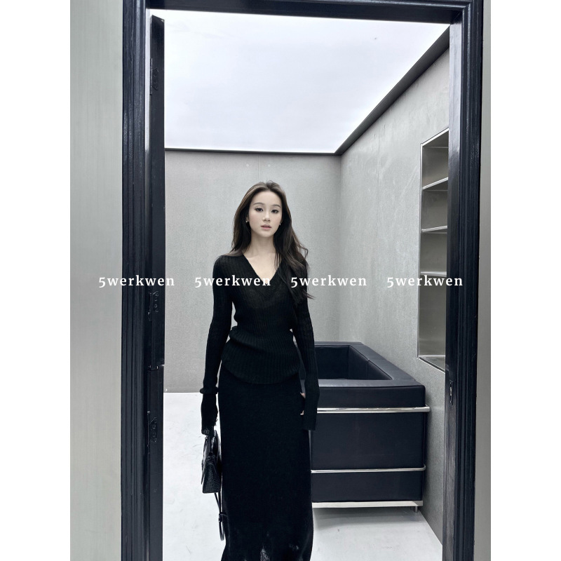 5werkwen 纸片人慵懒开衩袖针织打底衫女春夏百搭V领显瘦长袖上衣|undefined
