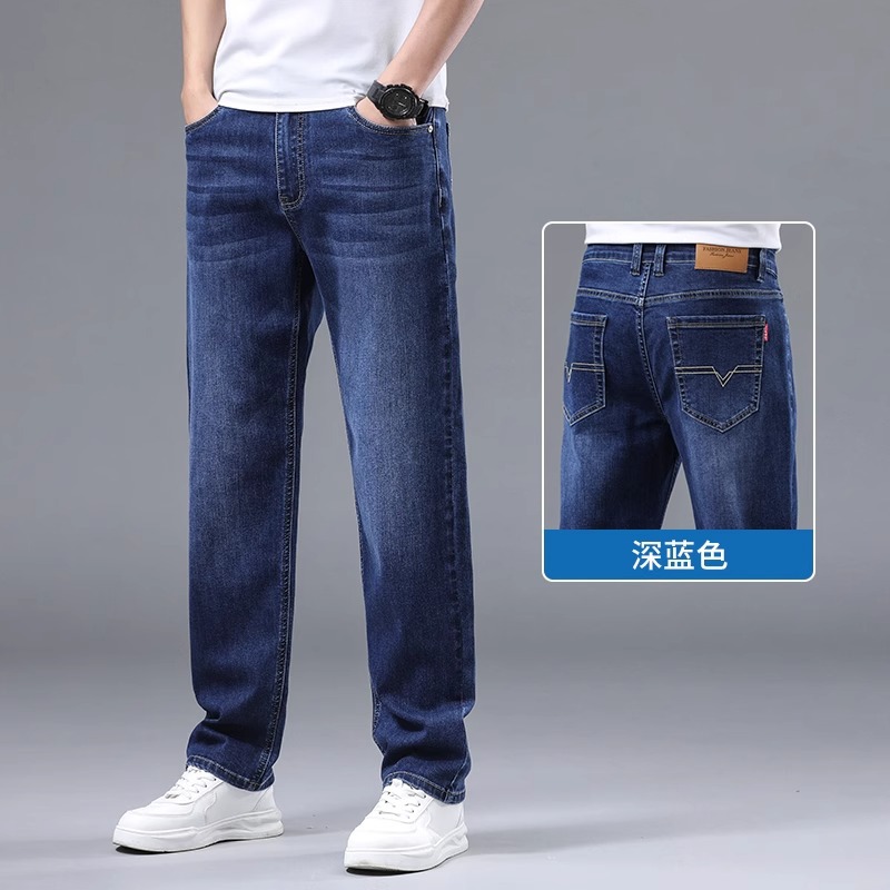 진한 파란색